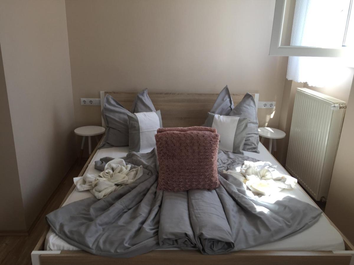 Ferienwohnung Family Apartmanhaz Nagykanizsa Exterior foto