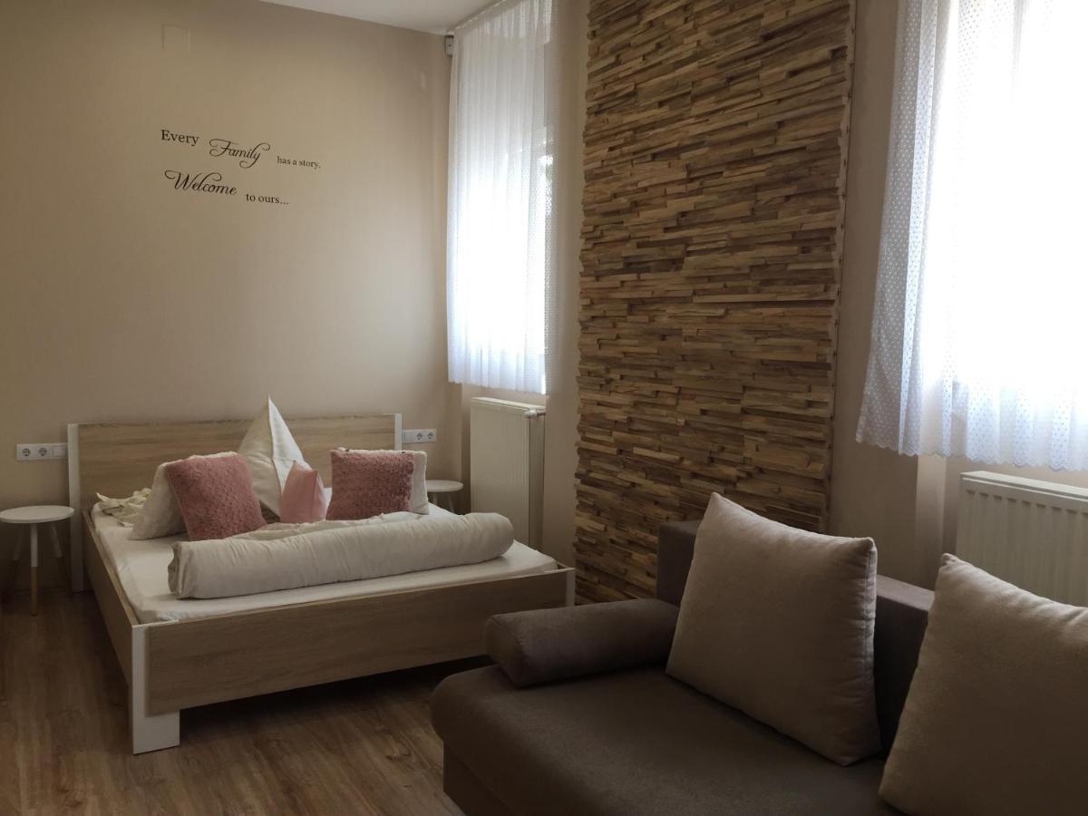 Ferienwohnung Family Apartmanhaz Nagykanizsa Exterior foto