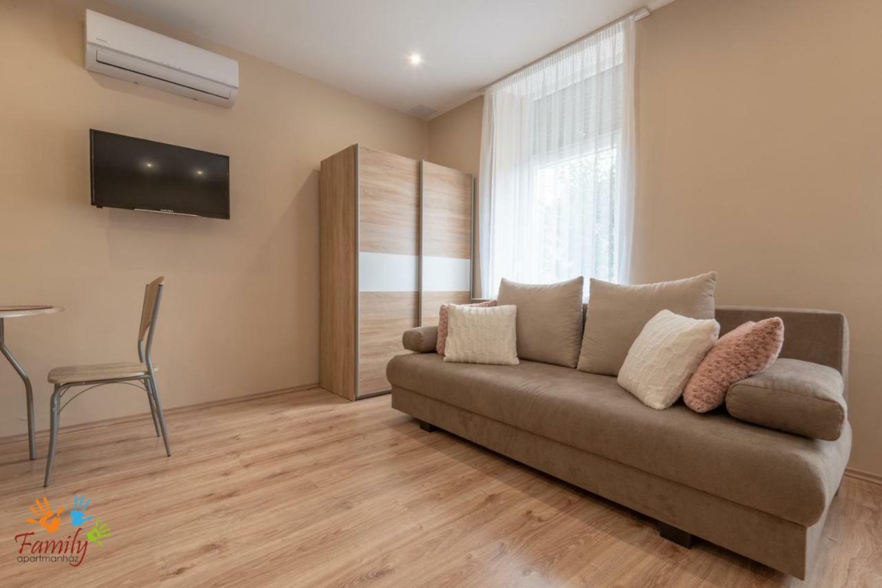 Ferienwohnung Family Apartmanhaz Nagykanizsa Exterior foto