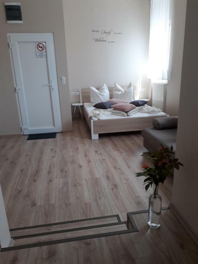 Ferienwohnung Family Apartmanhaz Nagykanizsa Exterior foto
